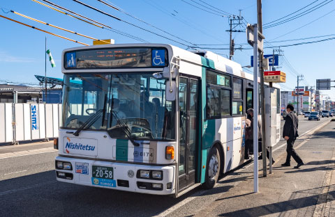 西鉄「上半道橋」バス停image