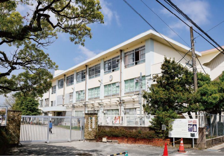 今宿小学校