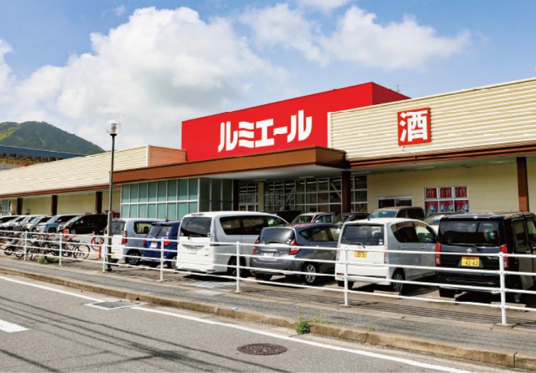 ルミエール今宿店